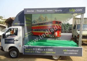 Sify_Mobille-Van-Branding_India-Dial-Us